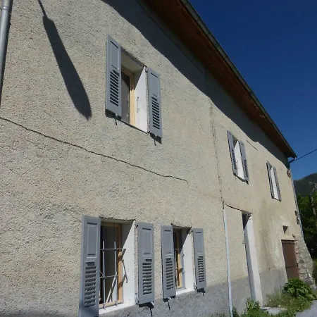 Maison Ancienne Hameau Les Bruns Holiday home Les Thuiles